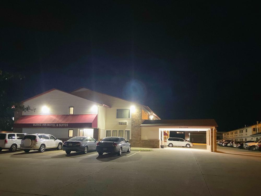 Burke Inn Motel & Suites photo 19
