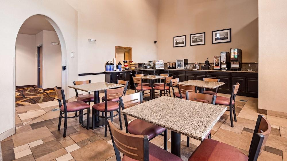Best Western Rambler photo 54