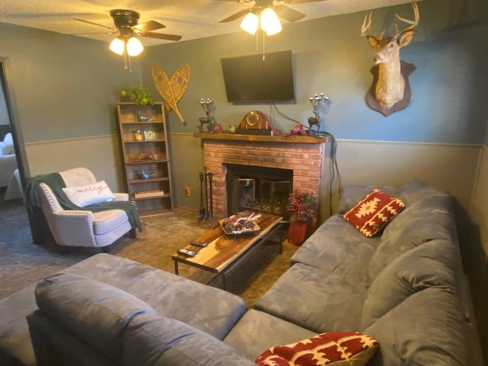Summit Inn photo 70