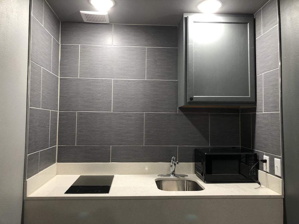 Budget Inn Valparaiso Niceville EglinAFB photo 17