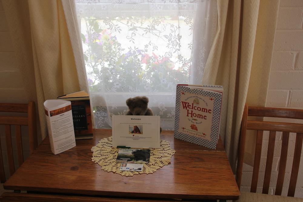 Black Bear Inn photo 71