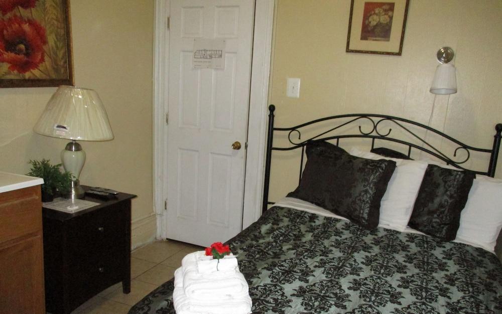 Neptune Hotel photo 18