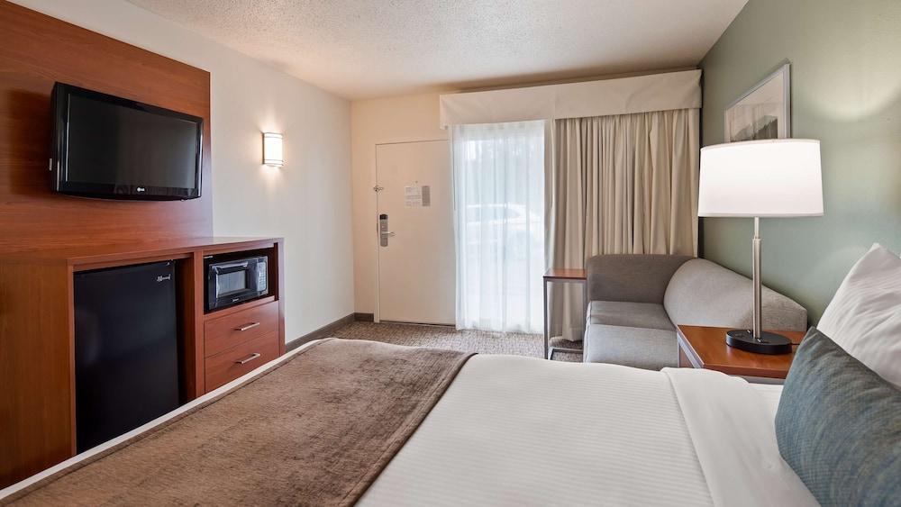 Best Western Buffalo Ridge Inn photo 7