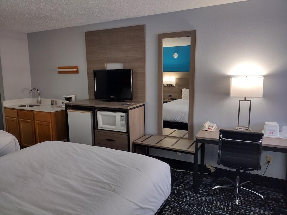 Baymont by Wyndham Duluth/Spirit Mountain photo 4