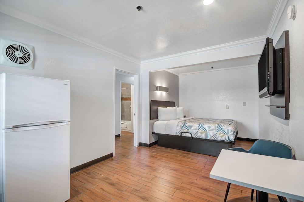 Motel 6 Ontario, CA - Convention Center - Airport photo 2