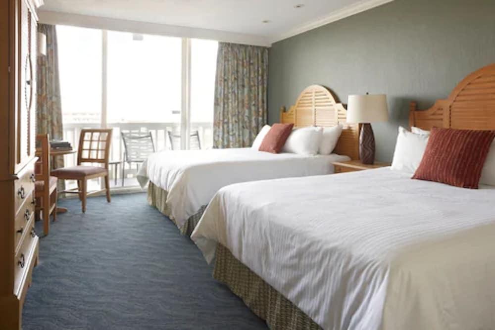 Port Royal Oceanfront Hotel photo 19