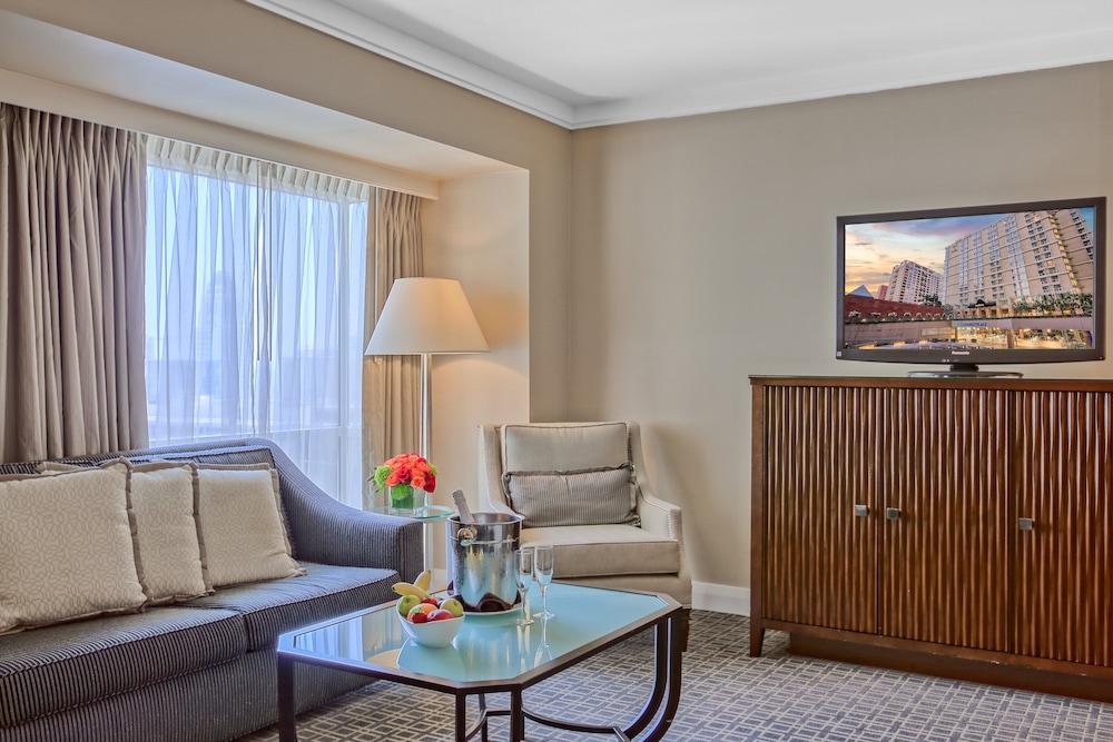 Omni Los Angeles Hotel at California Plaza photo 50
