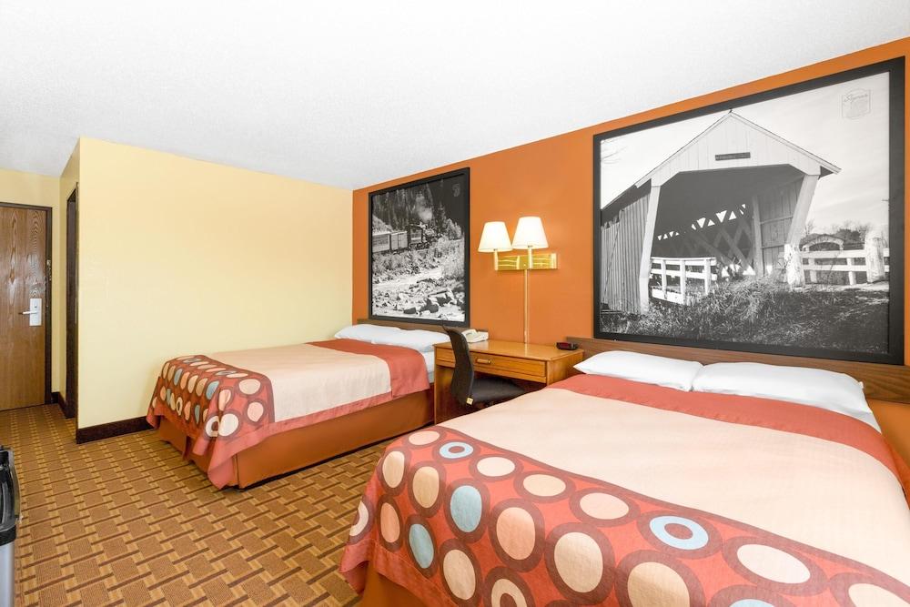 Super 8 by Wyndham Boone photo 5