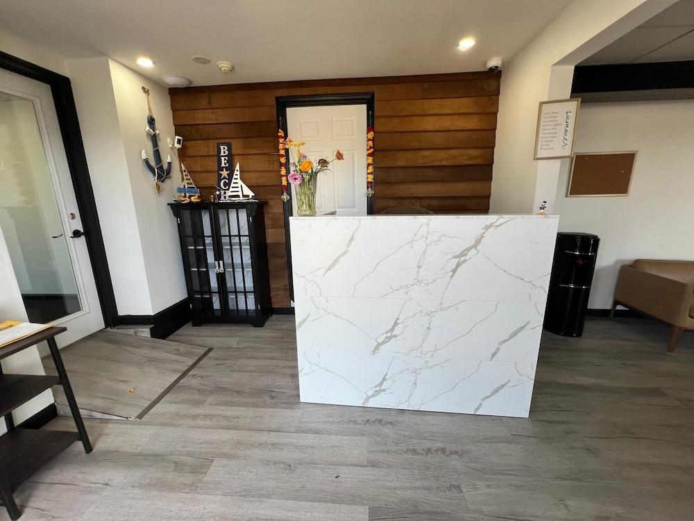 Harborside Suites photo 30