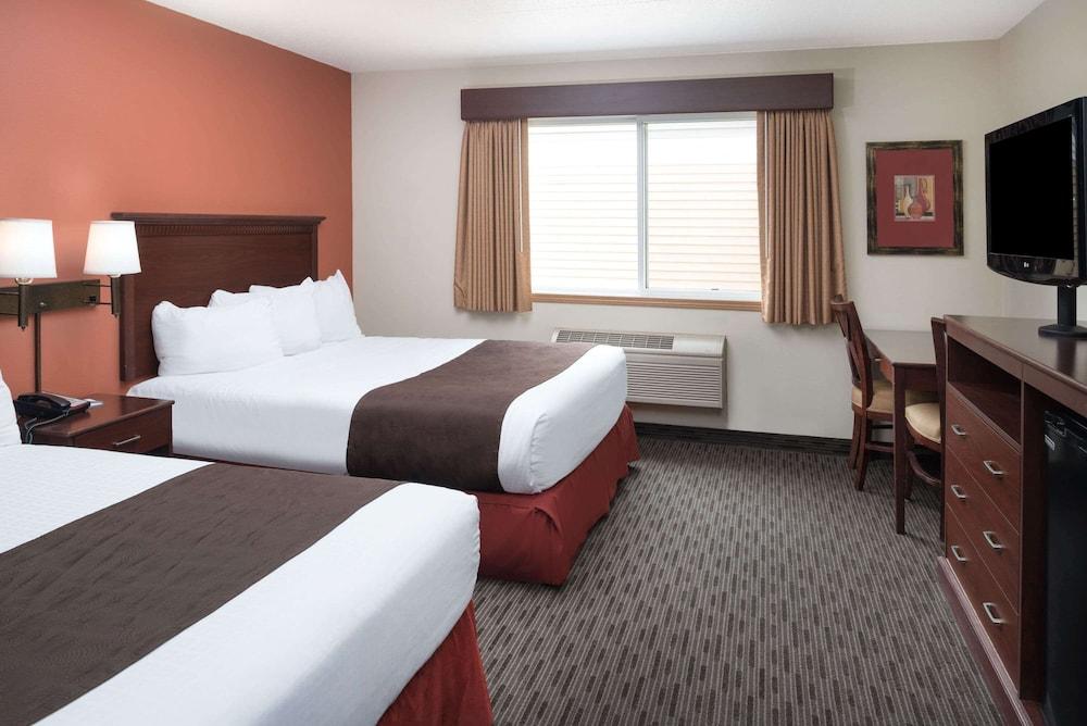 AmericInn by Wyndham Valley City - Conference Center photo 11