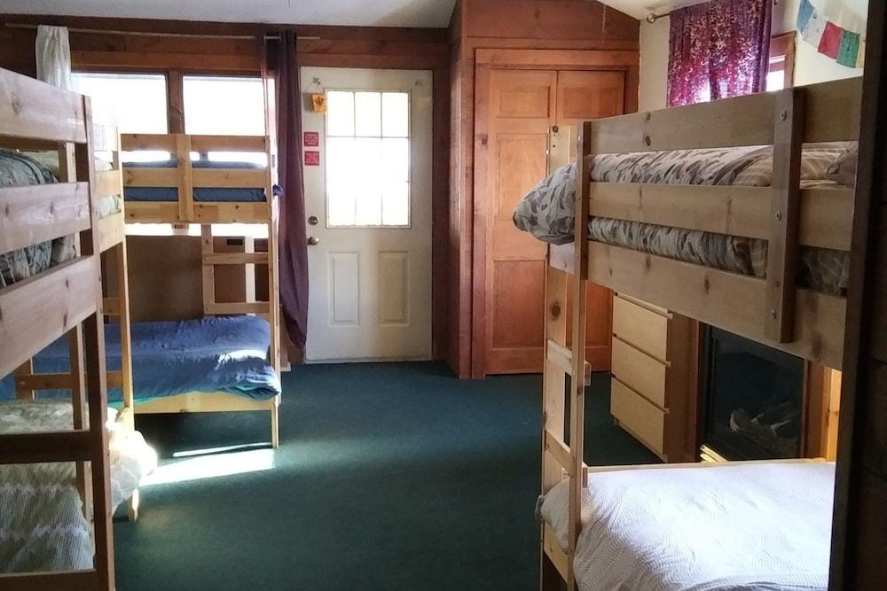 Lotus Mountain Retreat photo 15