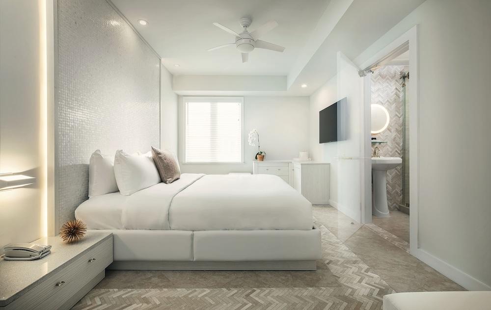 Cardozo Hotel South Beach photo 21