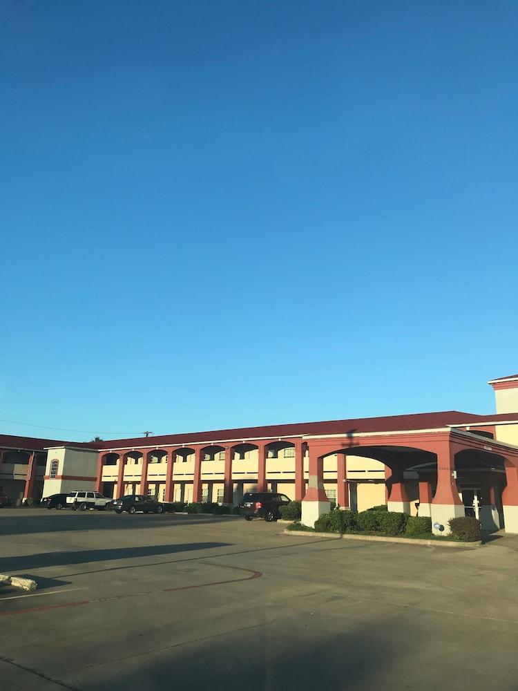 Day N Night Inn photo 28
