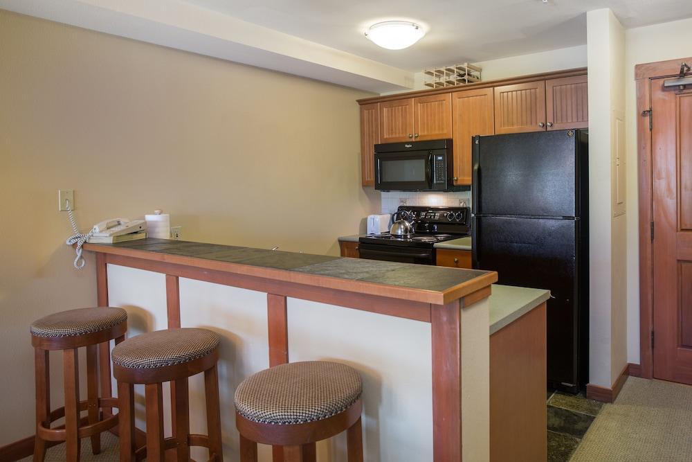 Solitude Condominiums photo 48