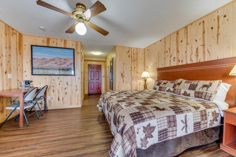 Great Sand Dunes Lodge photo 65