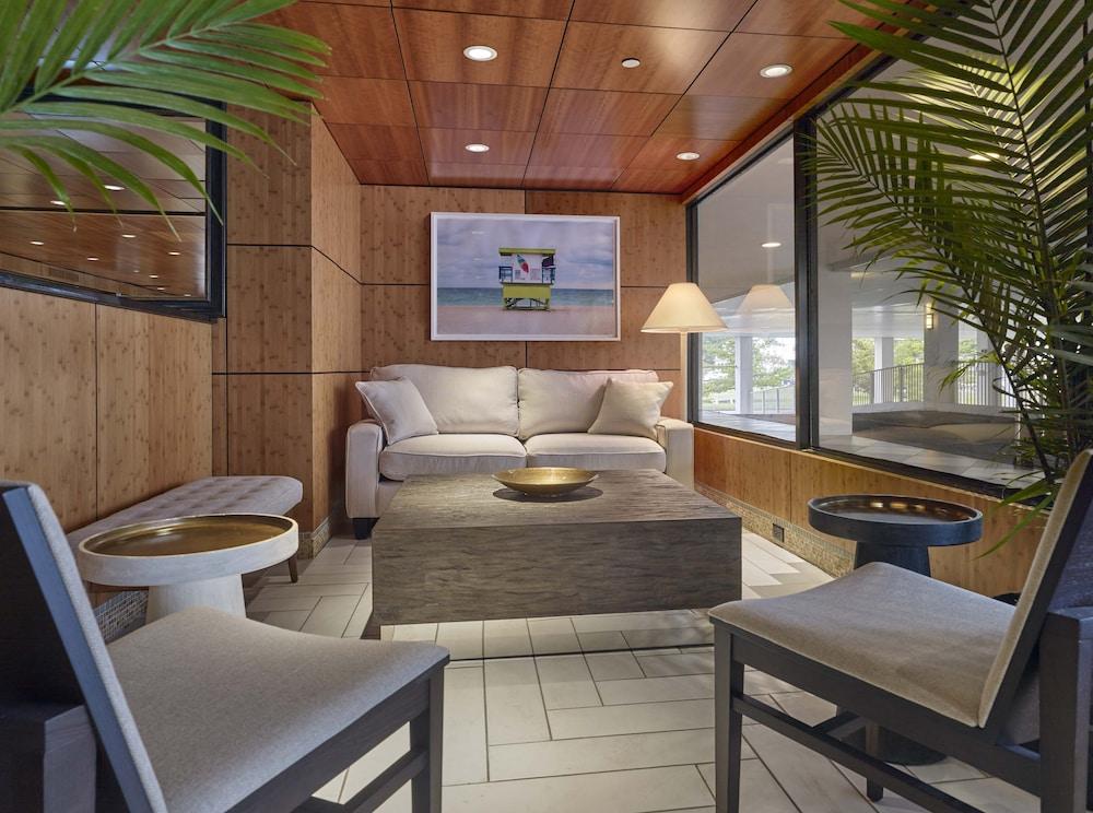 Henlopen Oceanfront Hotel photo 7