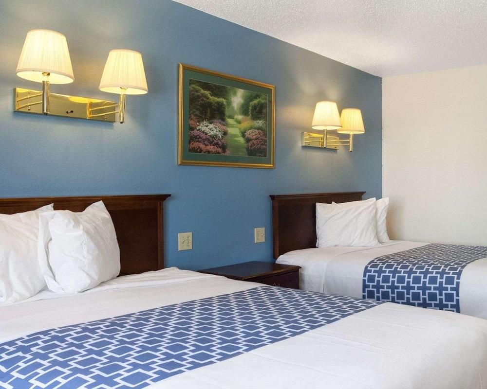 Rodeway Inn West Fargo Main Ave. photo 12