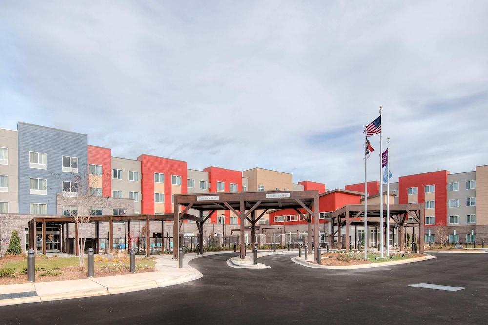 Fairfield Inn and Suites by Marriott Charlotte Airport photo 34