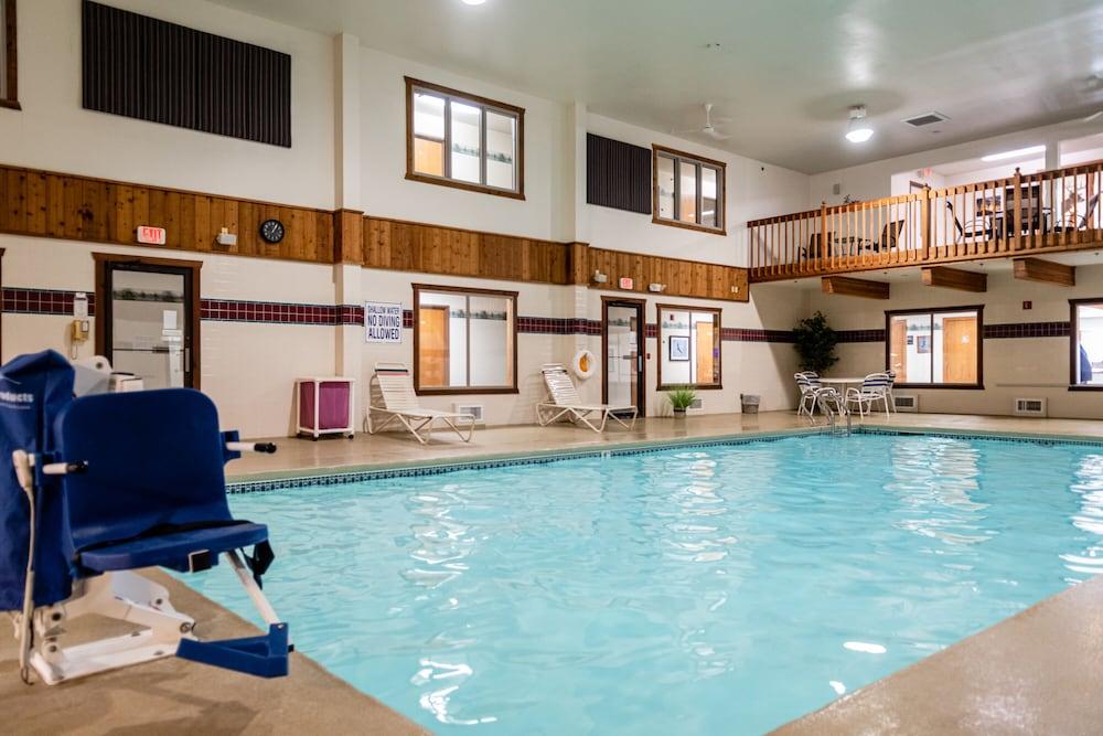 Cedarberry Inn photo 26