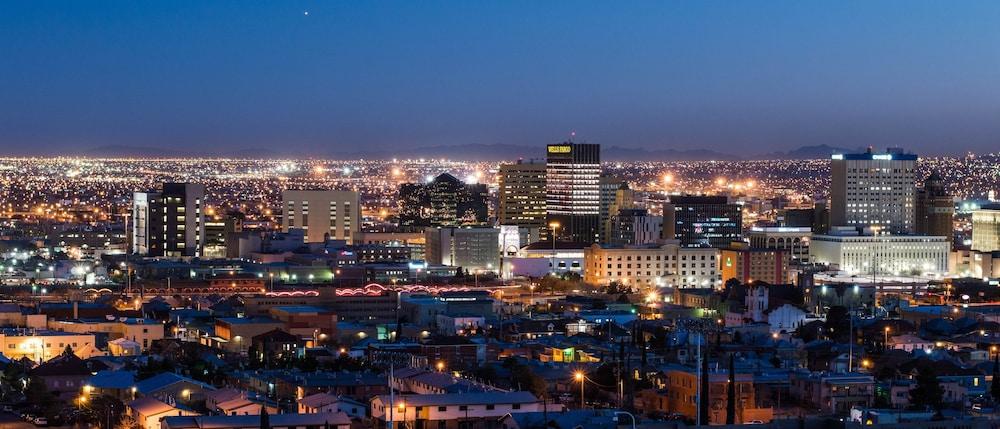 HI Express El Paso Downtown by IHG photo 13