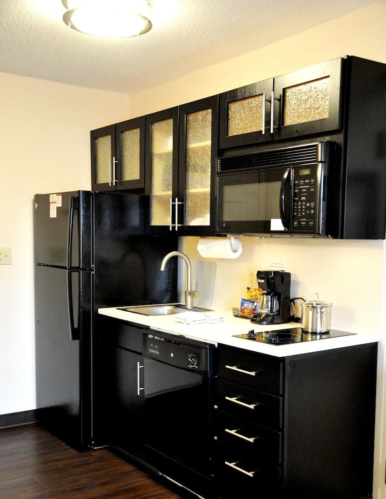 Candlewood Suites Washington Dulles Sterling by IHG photo 31
