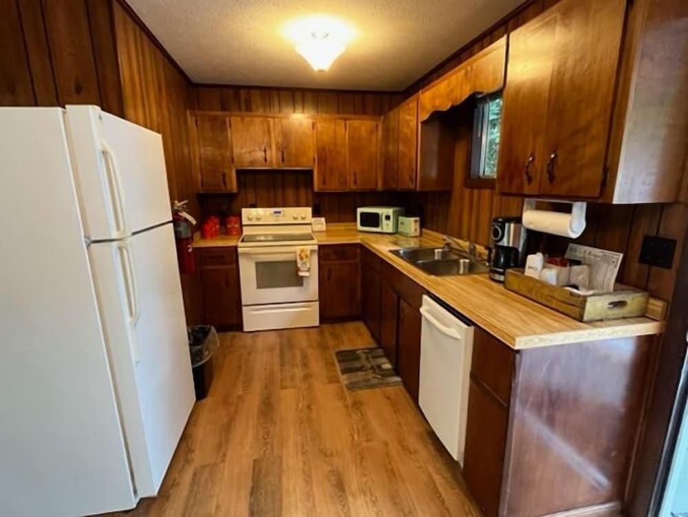 Meadowlark Motel with Restaurant & Bar photo 29