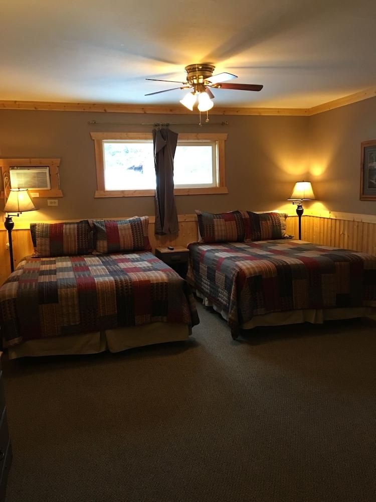Hotel Expedition photo 31