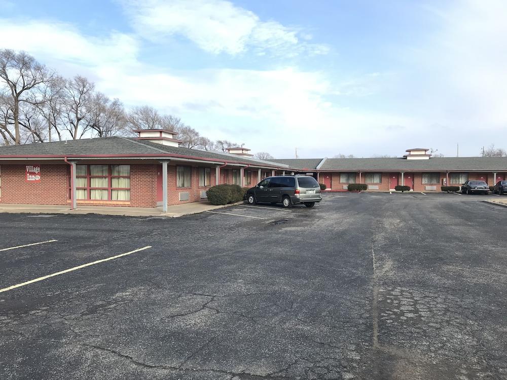 Village Inn photo 34