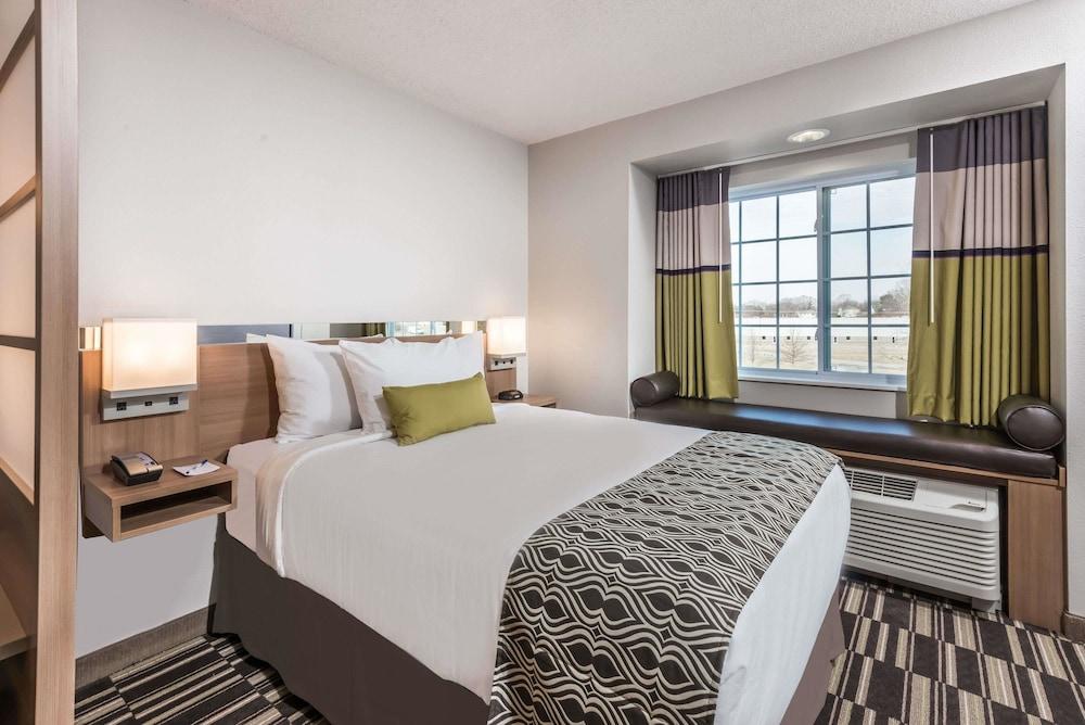 Microtel Inn & Suites By Wyndham Beaver Falls photo 4