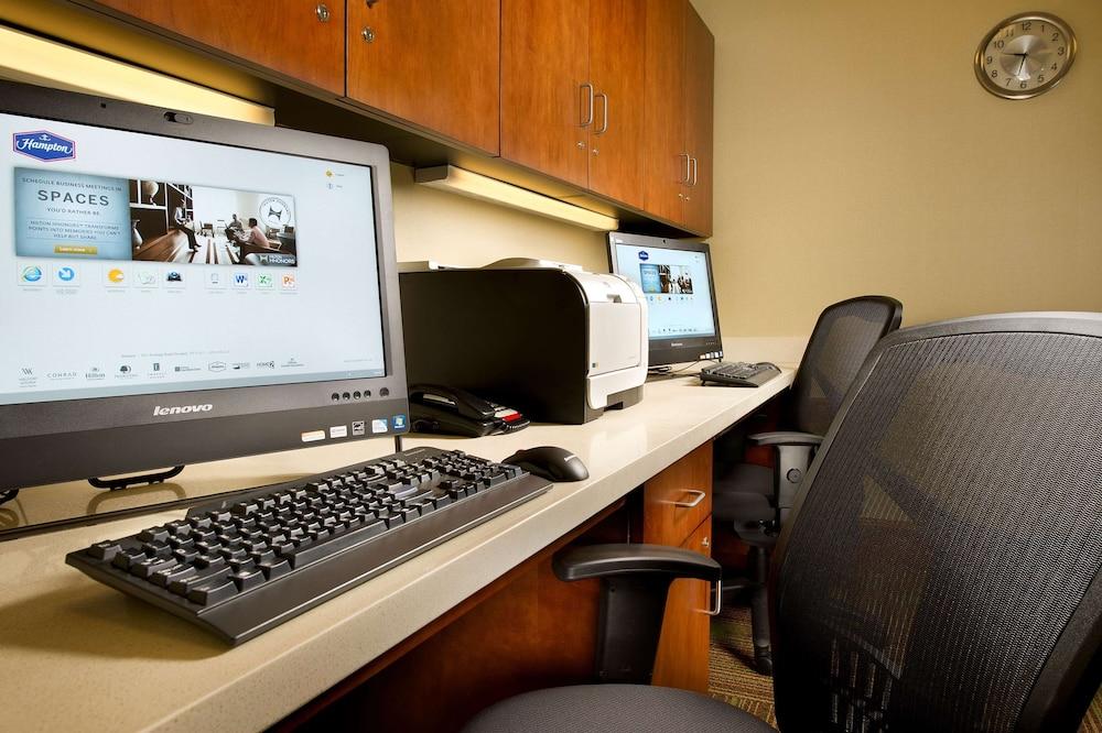 Hampton Inn Cleveland, TN photo 25