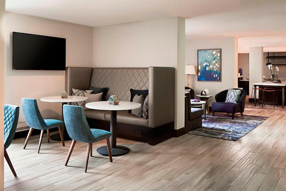 Lincolnshire Marriott Resort photo 62