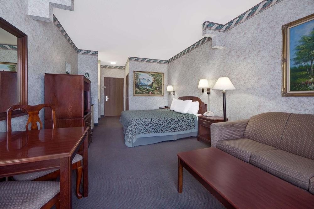 Days Inn by Wyndham Vega TX photo 17