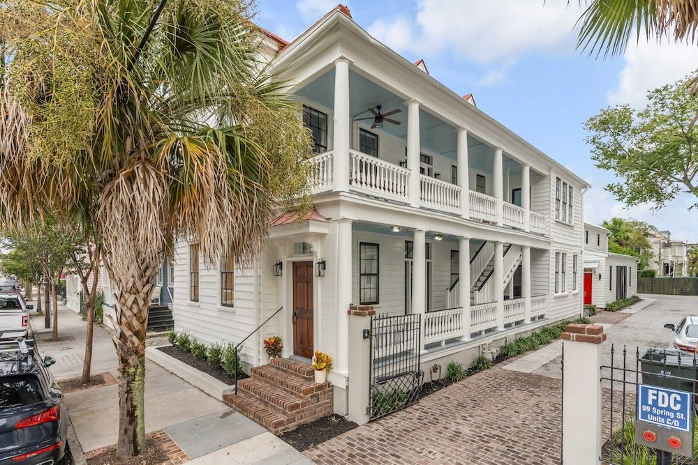 The Palmetto House photo 1