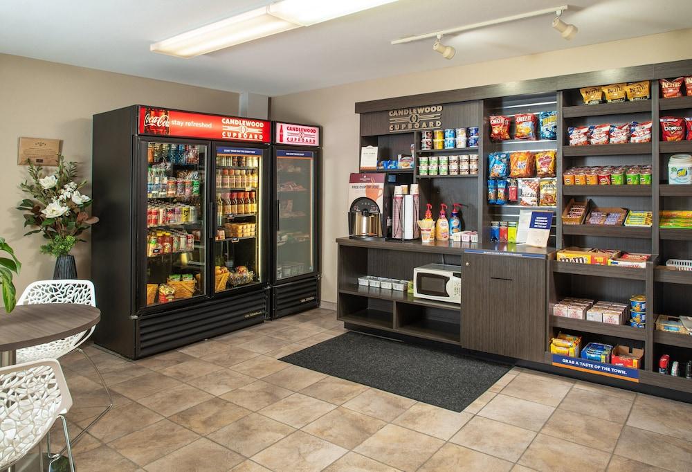 Candlewood Suites Bellevue by IHG photo 30