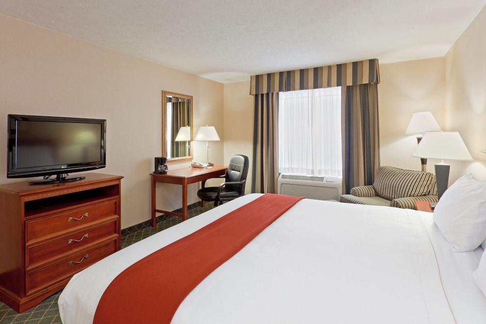 Holiday Inn Express & Suites Kent - University Area by IHG photo 6