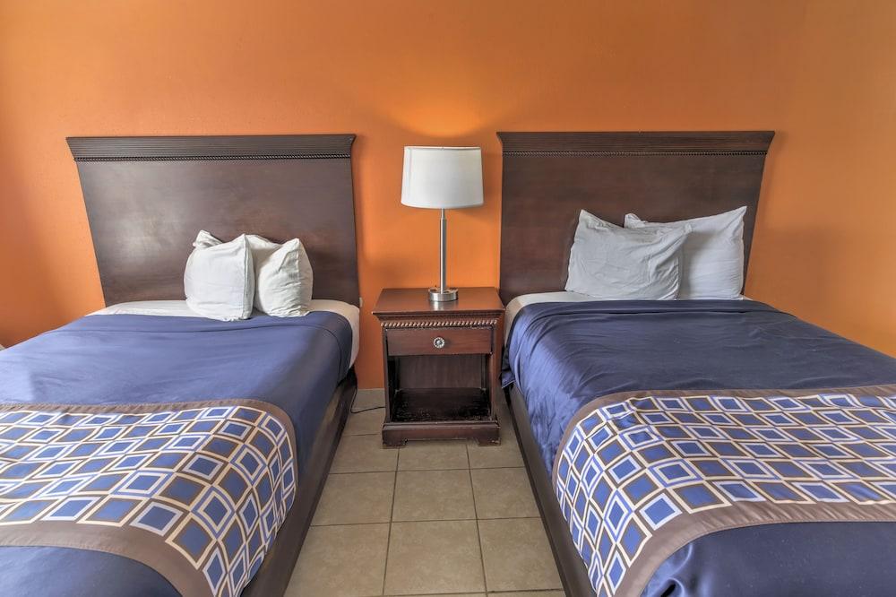 White Marlin Inn photo 23