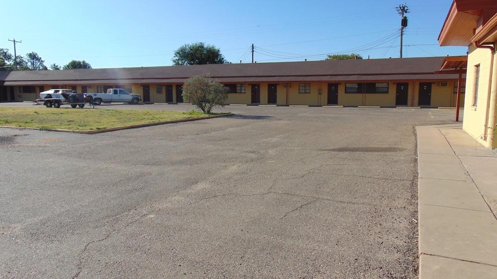Heritage Budget Inn Hwy 84 photo 31