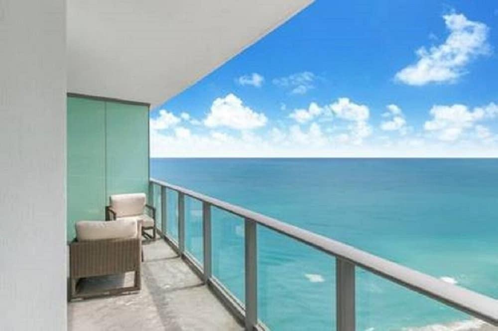 Hide Ocean Resort photo 9