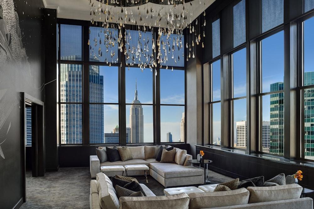 The Towers at Lotte New York Palace photo 59