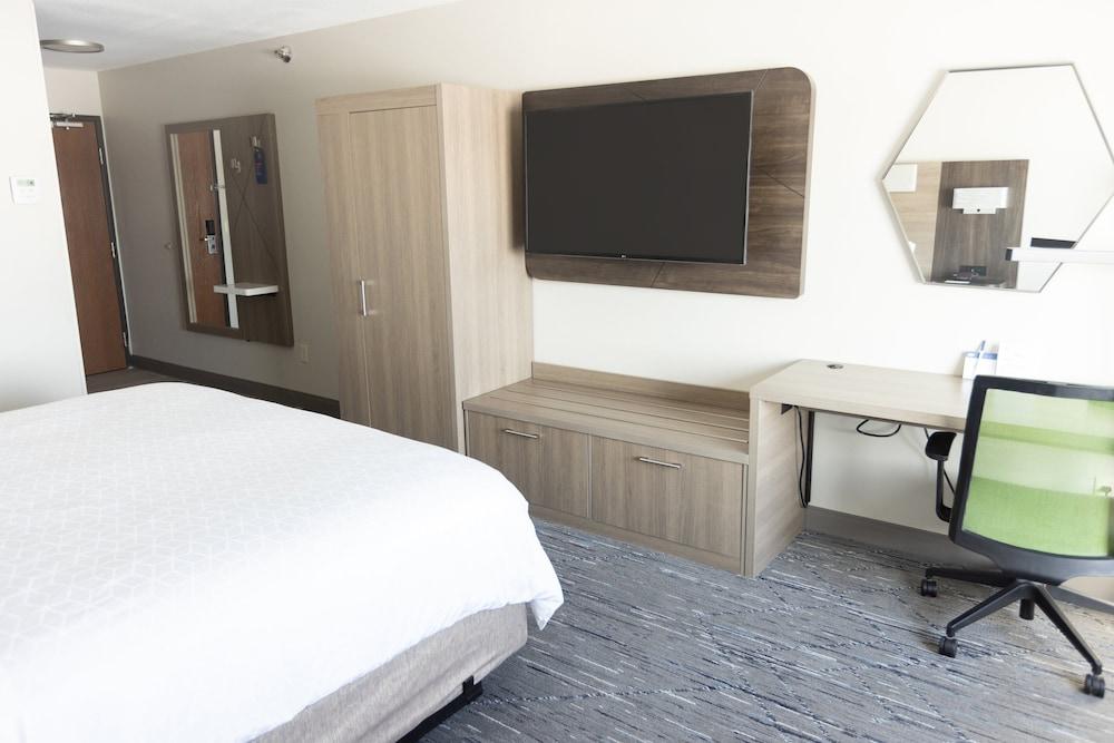 Holiday Inn Express Oneill by IHG photo 16