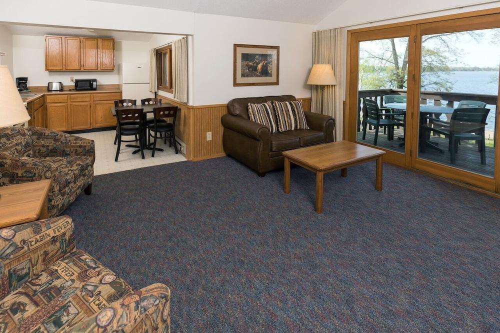 Cragun's Resort & Hotel photo 8