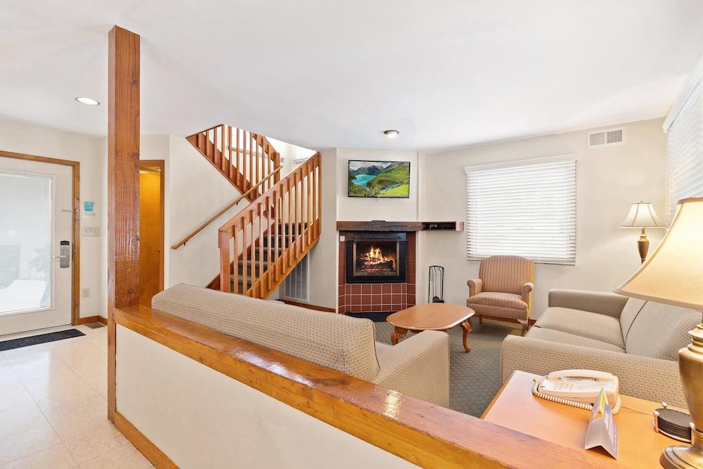 Shawnee Village Resort photo 50