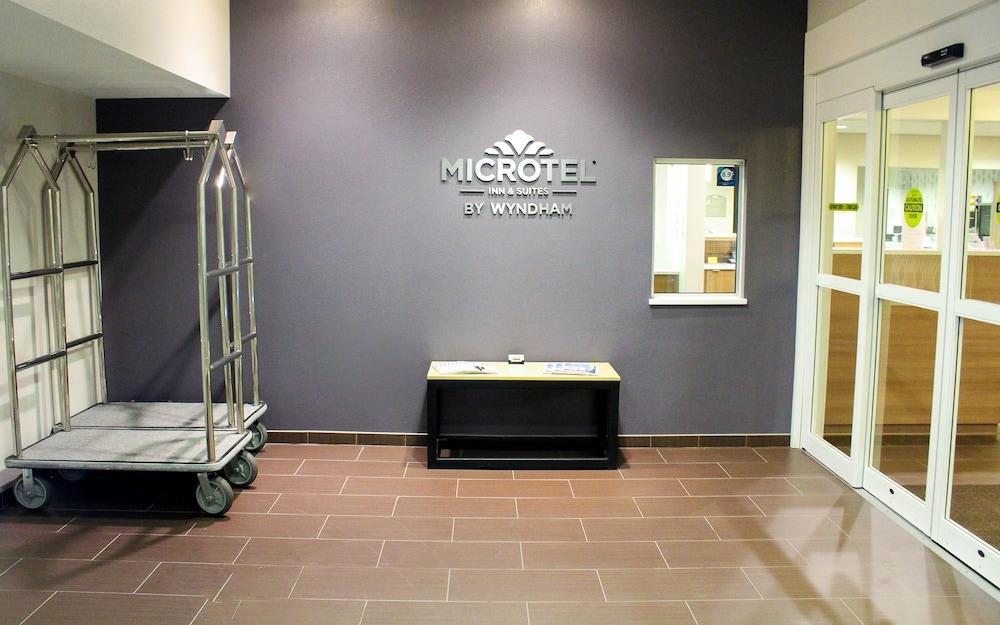 Microtel by Wyndham Penn Yan Finger Lakes Region photo 47
