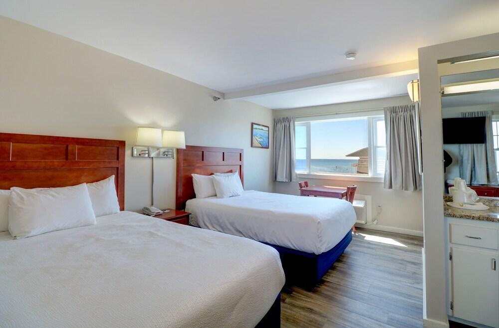 Atlantic Oceanfront Hotel photo 46