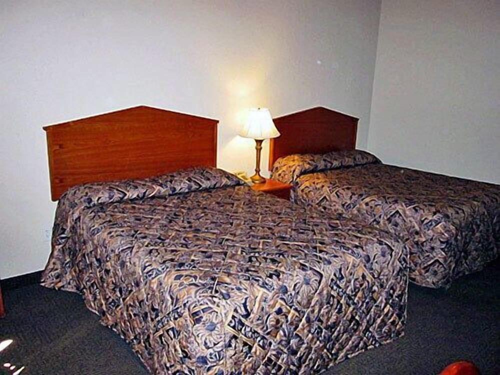 Studio 7 Extended Stay photo 2