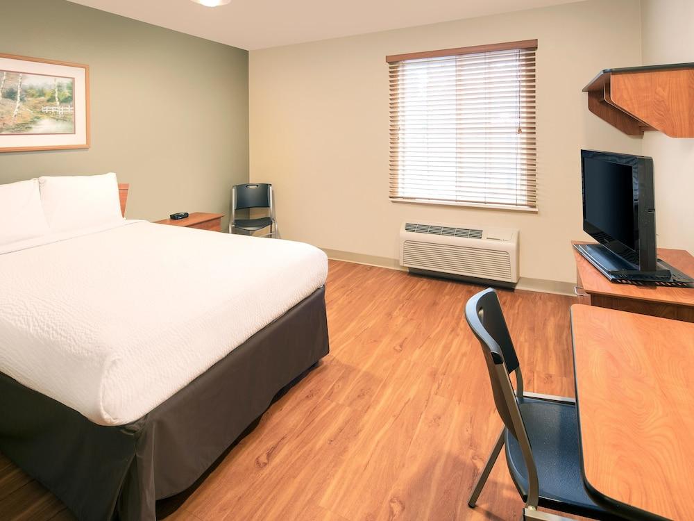 WoodSpring Suites Brownsville photo 7