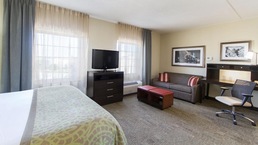 Staybridge Suites Buffalo-Amherst by IHG photo 18