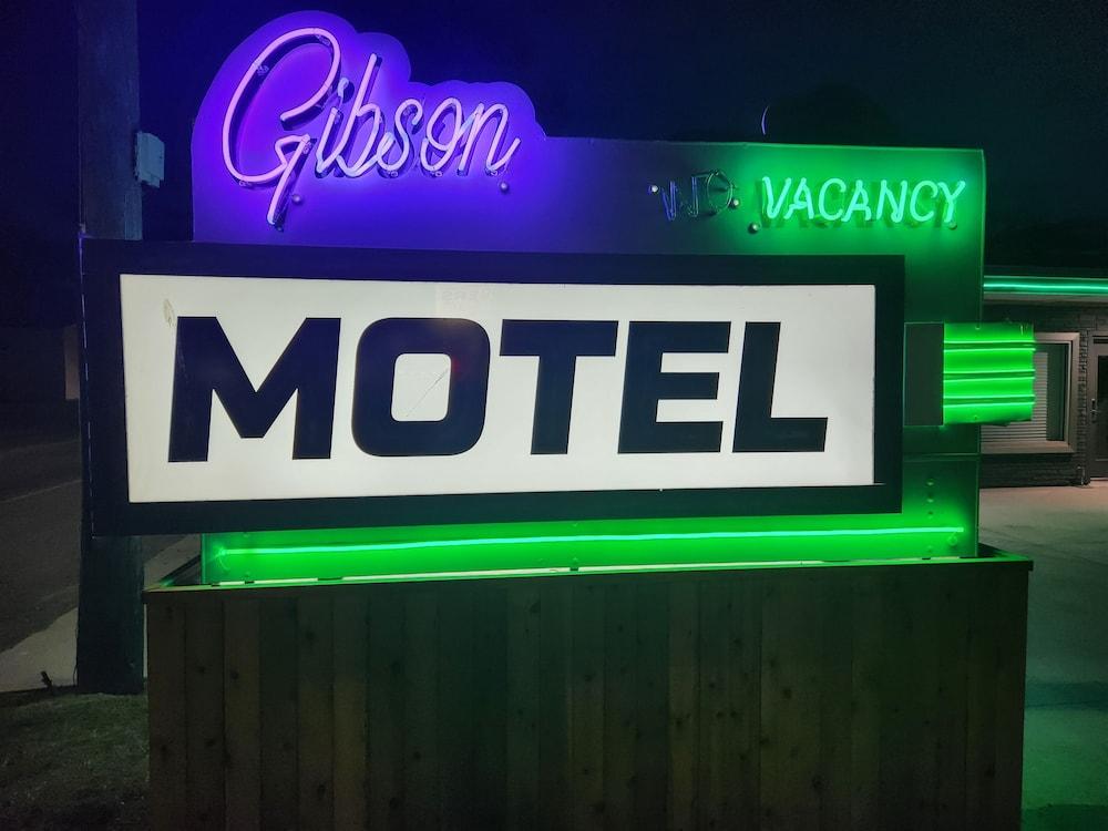 Gibson Motel photo 12