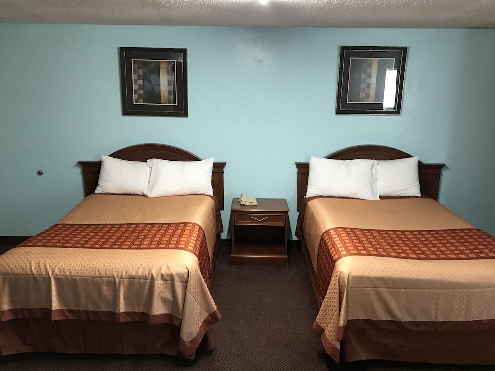 AmeriVu Inn & Suites photo 22