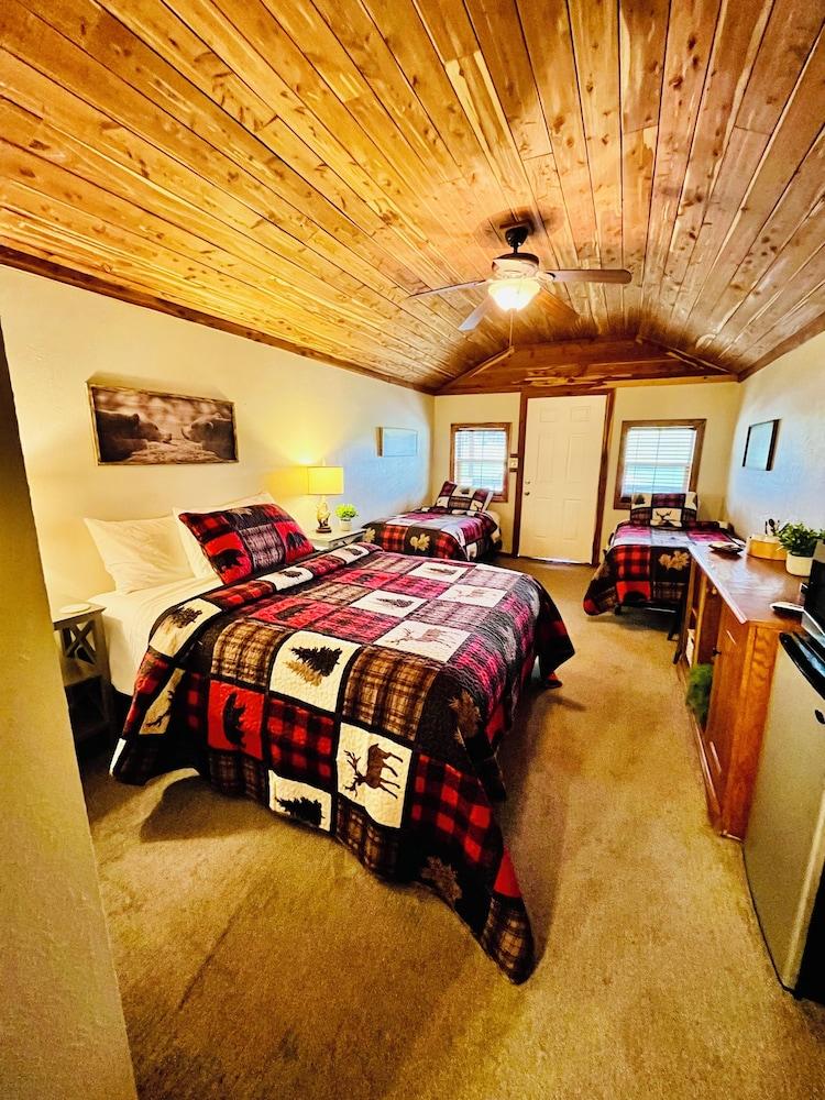 Bear Inn Retreat photo 42
